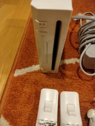 Consola Nintendo Wii Blanca + Accesorios