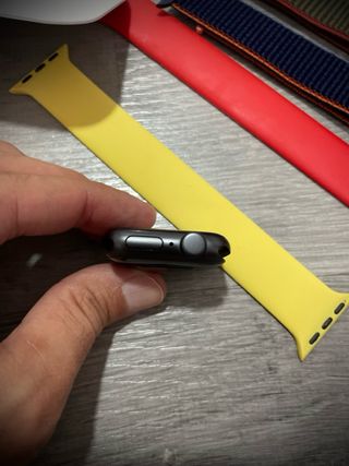 Apple Watch SE Edición Nike + 5 correas regalo
