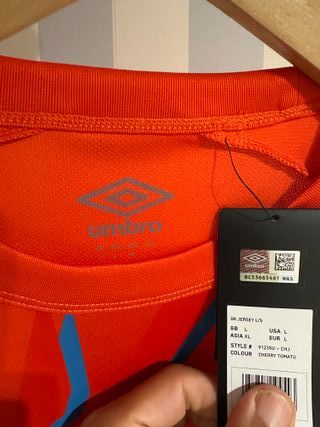 Camiseta Técnica Umbro Hombre L Naranja