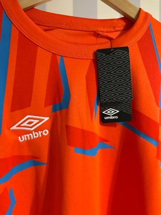 Camiseta Técnica Umbro Hombre L Naranja
