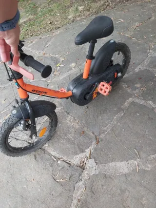 Bicicleta infantil Btwin naranja