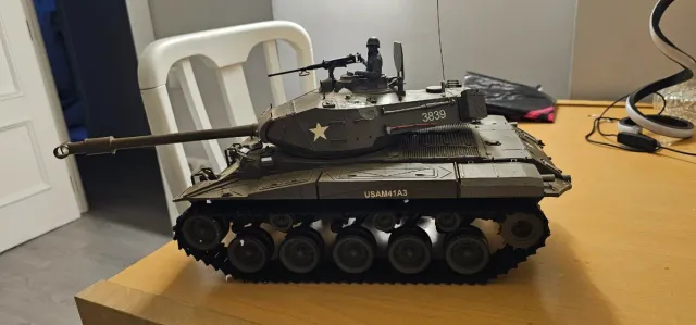 Tanque radiocontrol militar USAMA41A3