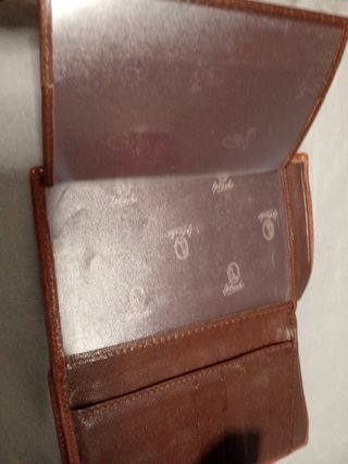 Cartera Iptuchi Marrón