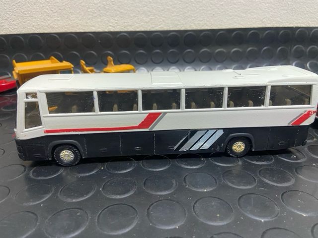 Lote camiones Pegaso de mira y autobús Joal