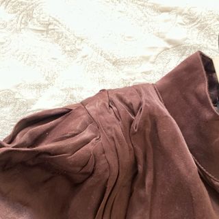 Top blusa satén Zara manga larga marrón oscuro
