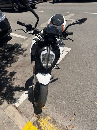 KTM 125 Duke Moto
