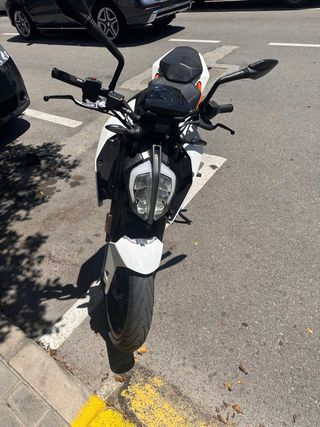KTM 125 Duke Moto