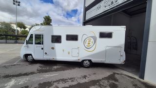 AUTOCARAVANA BAVARIA ARTIC I74 LGJ