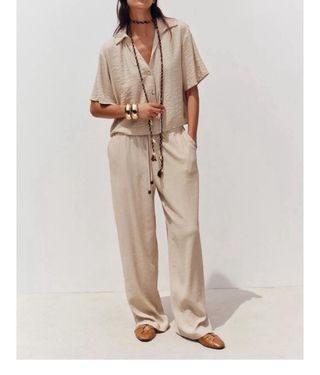 Conjunto Zara: Camisa y Pantalón Ancho Beige