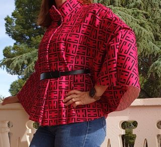 Capa Mujer Estampada Talla Única