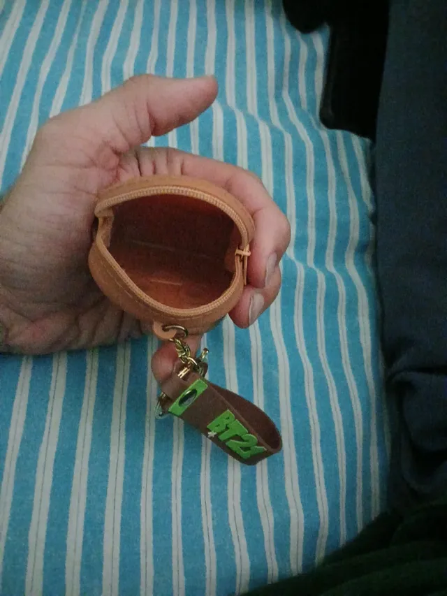 Monedero BT21 shooky