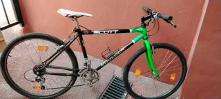 Bicicleta Scott Boulder Negra y Verde