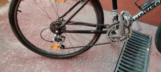 Bicicleta Scott Boulder Negra y Verde