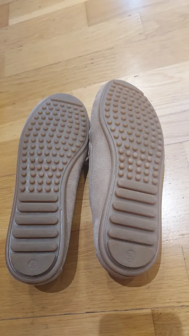 Mocasines Pisamonas T39 Camel. 1 puesta.