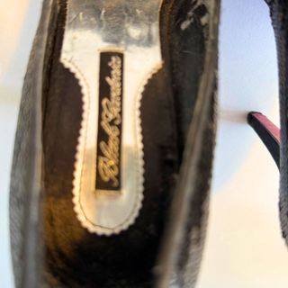 Tacones negros lentejuelas punta abierta