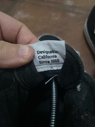 Vans Chapman Mid Zapatillas Negras y Blancas