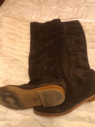 Botas de ante marrones