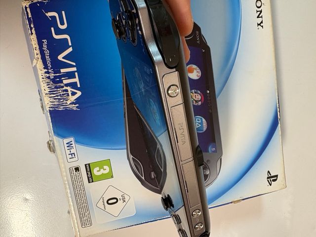 Playstation Vita OLED Negra