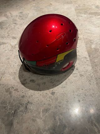 Casco de esquí Salomon rojo