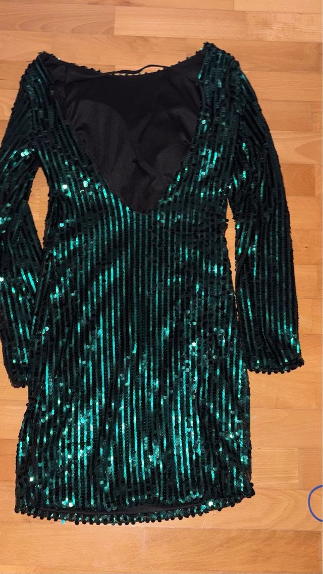 Vestido lentejuelas espalda descubierta