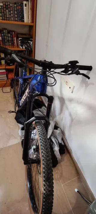 Bicicleta Eléctrica Trek Rail 9.5 G4 Talla M