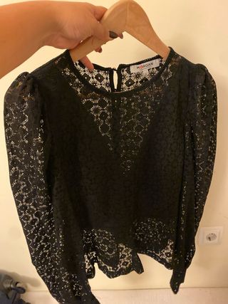 Blusa encaje negro Morgan Talla M