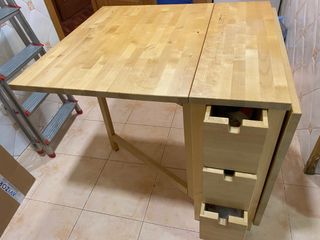 Mesa extensible madera maciza con 6 cajones