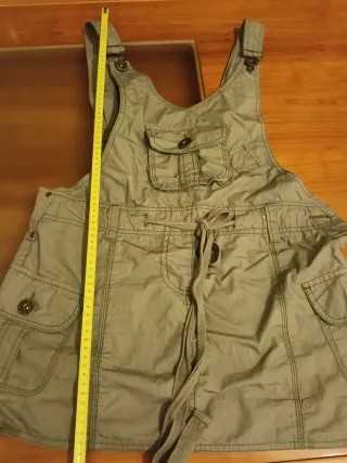 Vestido peto verde militar