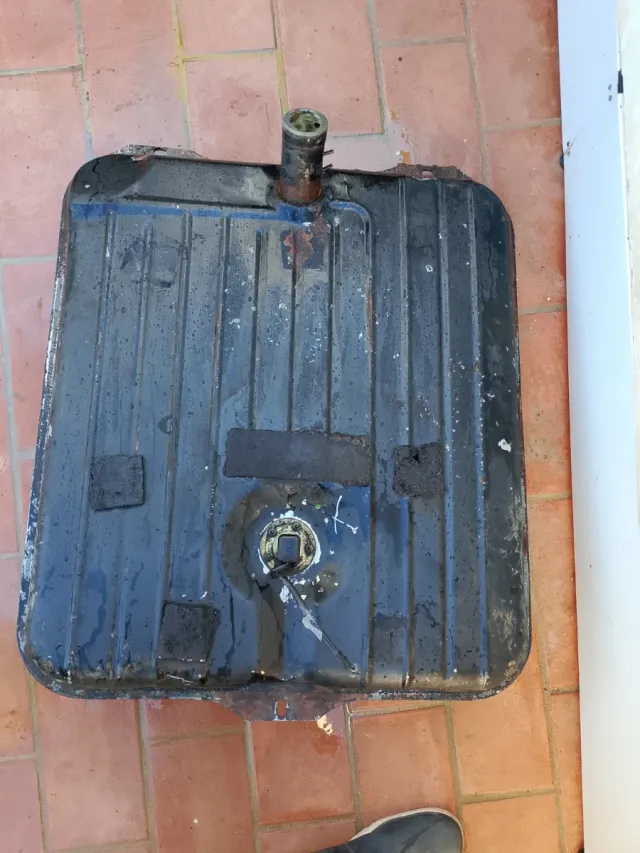 Depósito combustible Mercedes Clásico