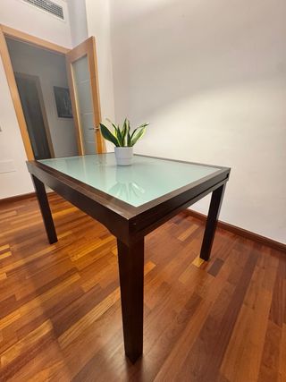Mesa comedor extensible madera nogal 