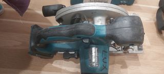 Sierra Circular Makita BSS610