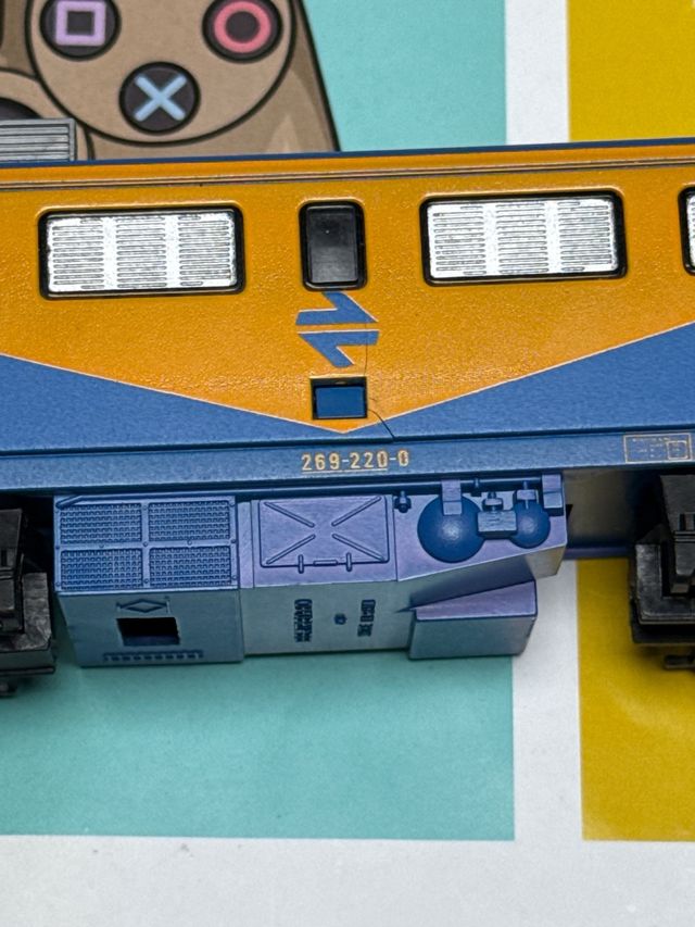 Locomotora Mitsubishi Ibertren 2112