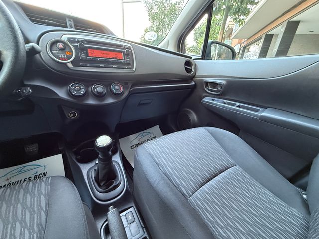Toyota Yaris 2014