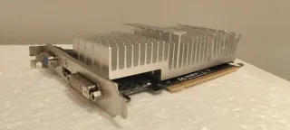 Tarjeta Gráfica Nvidia GT730 GPU 