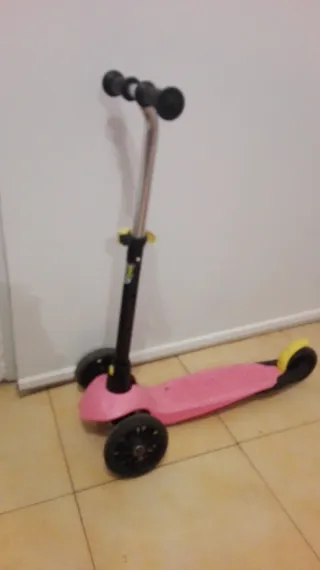 Patinete 3 ruedas rosa niña