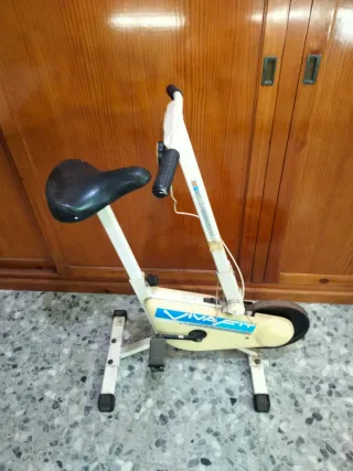 Bicicleta Estática Vintage Viva Fit