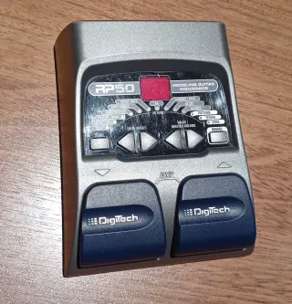 Pedal de efectos guitarra eléctrica Digitech RP50