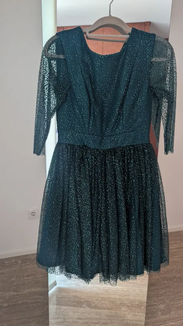 Vestido fiesta Rocío Osorno verde brillante