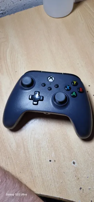 Mando PowerA para Xbox One/Series/PC