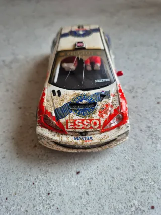 Scalextric Peugeot 206 WRC Barro