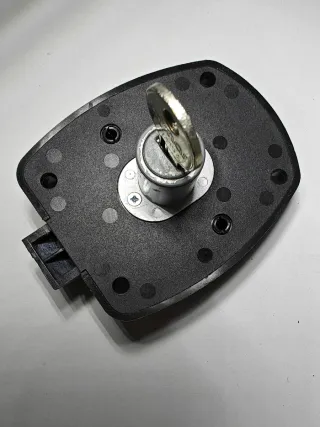 Cerradura Ojmar para taquillas