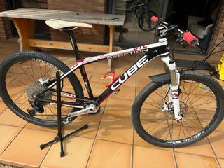 Bicicleta Cube 27.5 Carbono Talla S 
