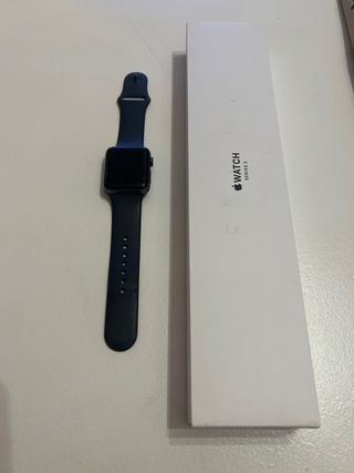 iPhone 11 y Apple Watch S3