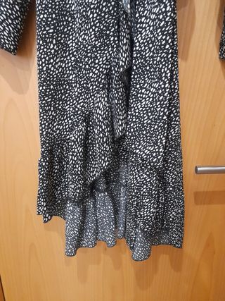 Vestido cruzado estampado manga larga. 1 puesta
