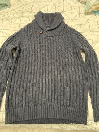 Jersey grueso cuello vuelto azul