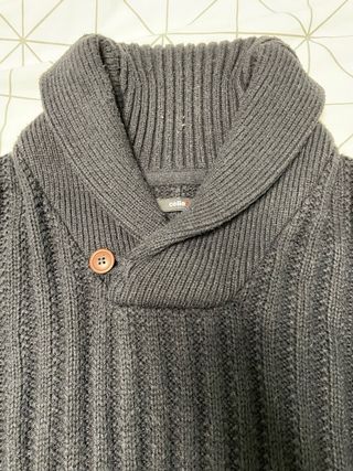 Jersey grueso cuello vuelto azul