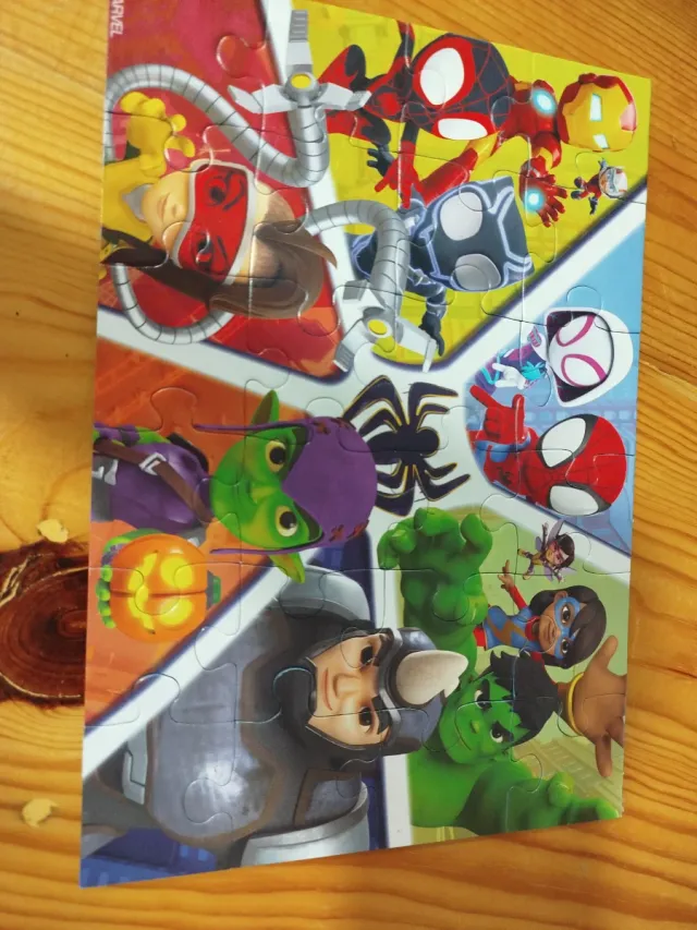 Puzzles Marvel Spiderman Niños