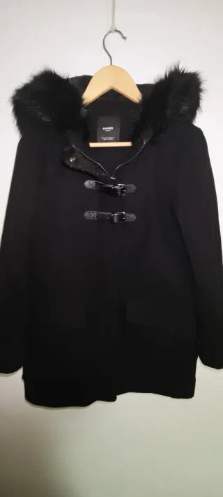 Chaquetón Mango Negro con Capucha Talla S Córdoba 