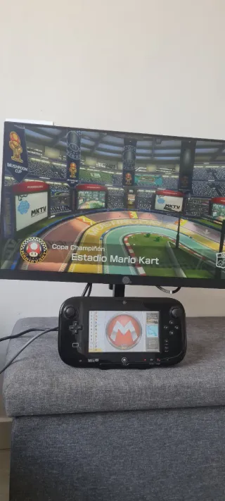 Nintendo Wii U + Juegos