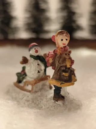 Figura pueblo navideño